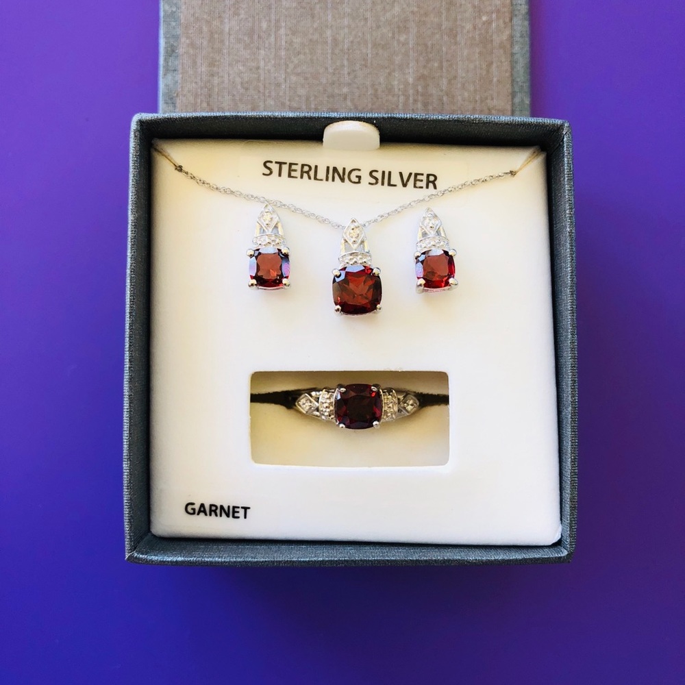 Garnet jewelry set